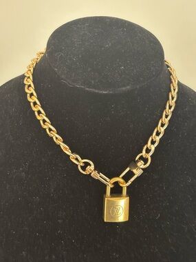 Louis Vuitton Gold Lock Accessory #224   NO KEY